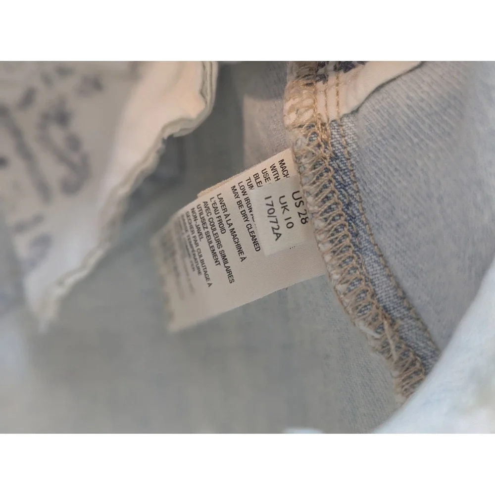 We The Free Free People Light‎ Wash Pleated Denim Mini Skirt Raw Hem Size 28